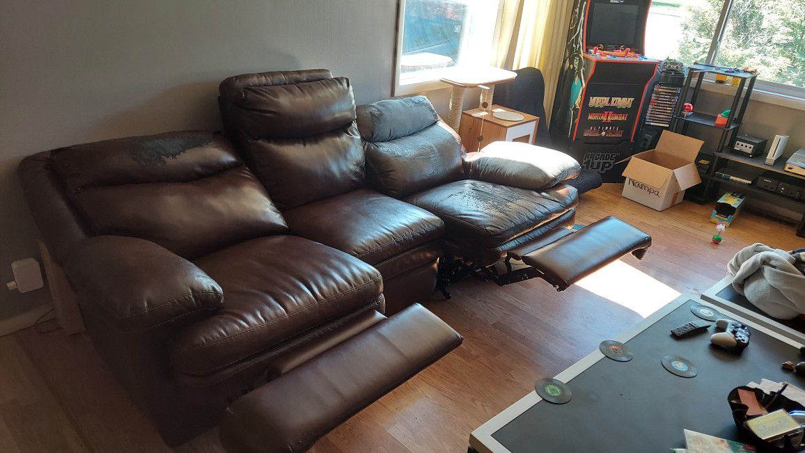 8ft Electric Couch