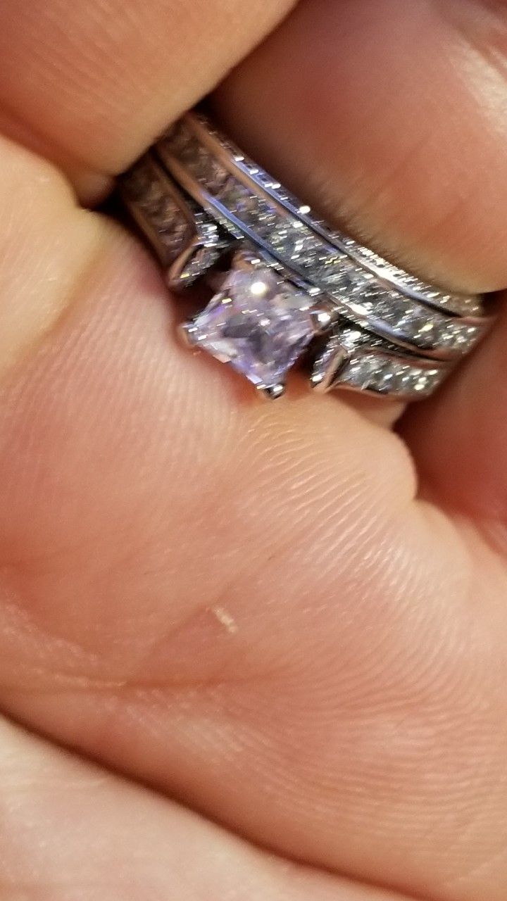 Gorgeous princess Cut Women's Wedding Engagement Promises Ring Size 6