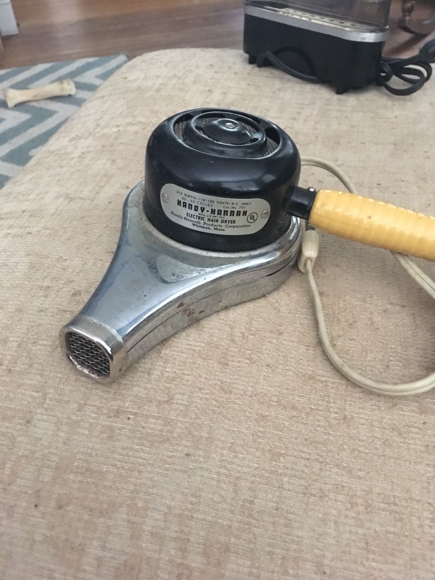 Vintage Handy Hannah hair dryer for Sale in Concord, NC - OfferUp
