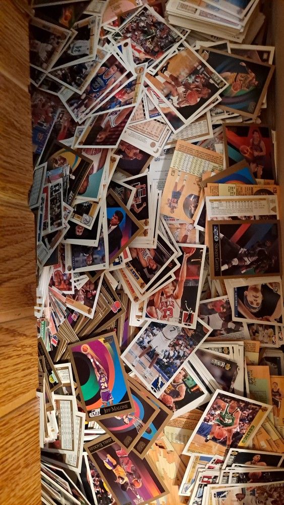 Large Lot of Basketball Cards 1988- 1998 some Rookies 2000 ct