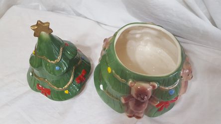 Ceramic Christmas Cookie Jar Thumbnail