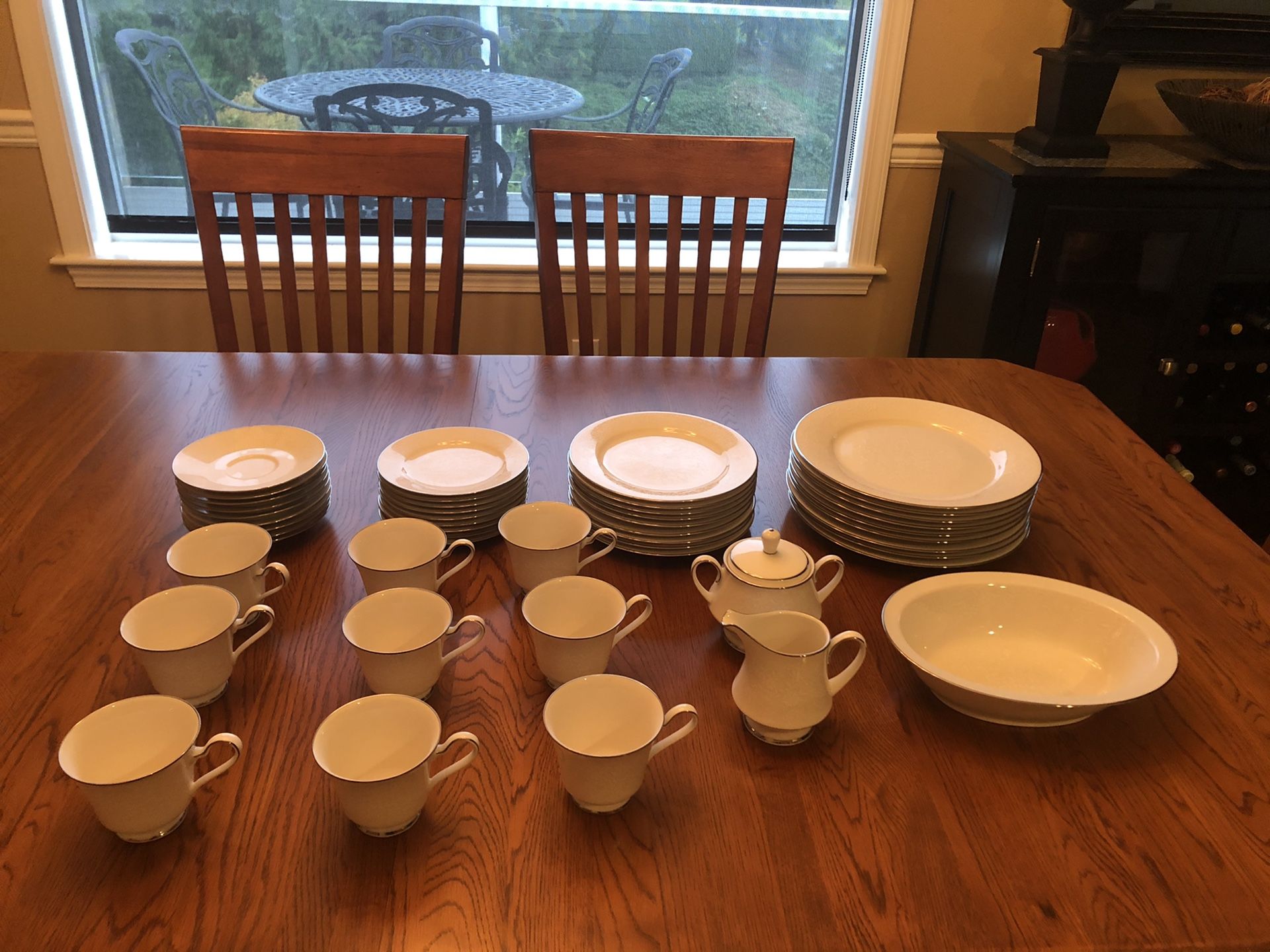 Noritake China 48 piece set