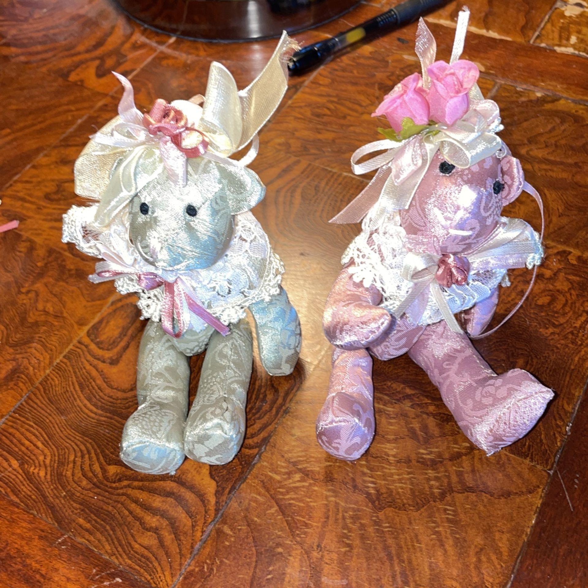 TAFFETA 6” XMAS MINITURE BEAR ORNIMENTS