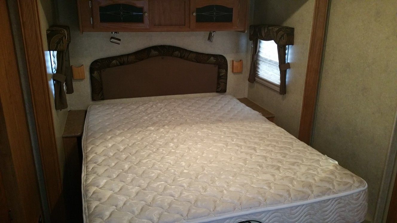30 foot 2 bedroom bumperpull RV for Sale in Aransas Pass, TX OfferUp