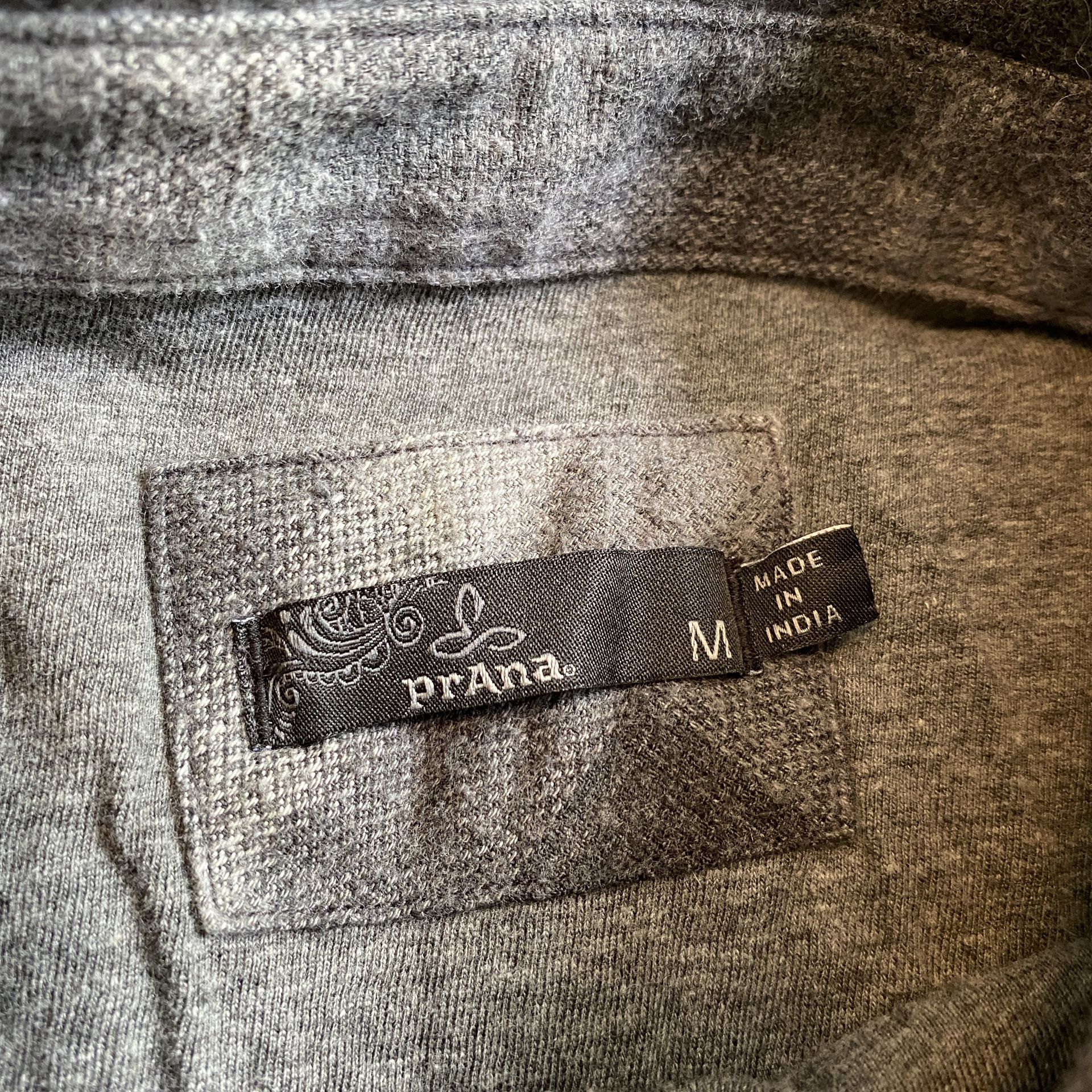 PrAna Grey Plaid Flannel Jersey Lined Long Sleeve Snap Shirt Pockets Women’s M
