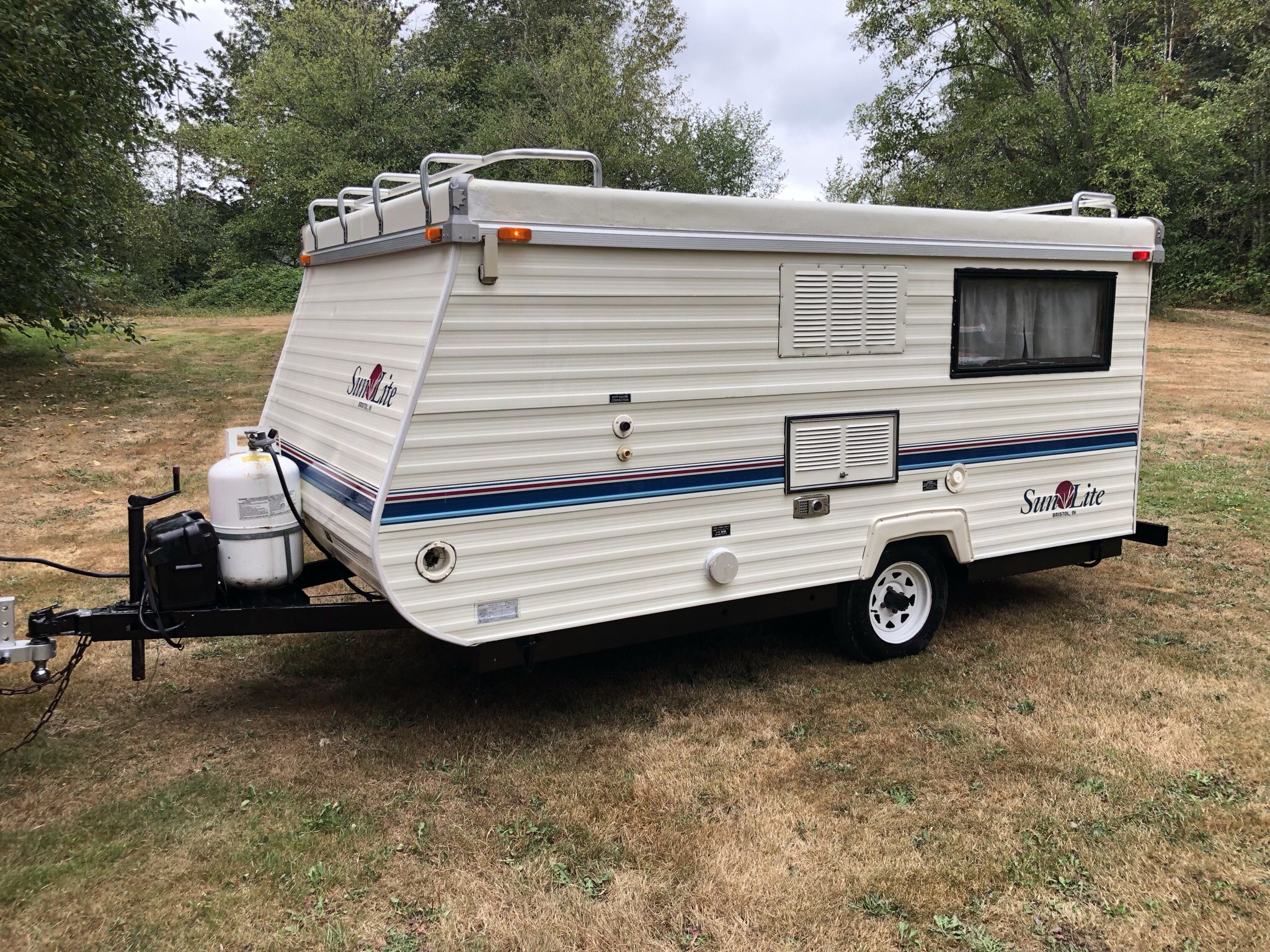 1994 Sunlight Travel Trailer 15ft for Sale in Snohomish, WA - OfferUp