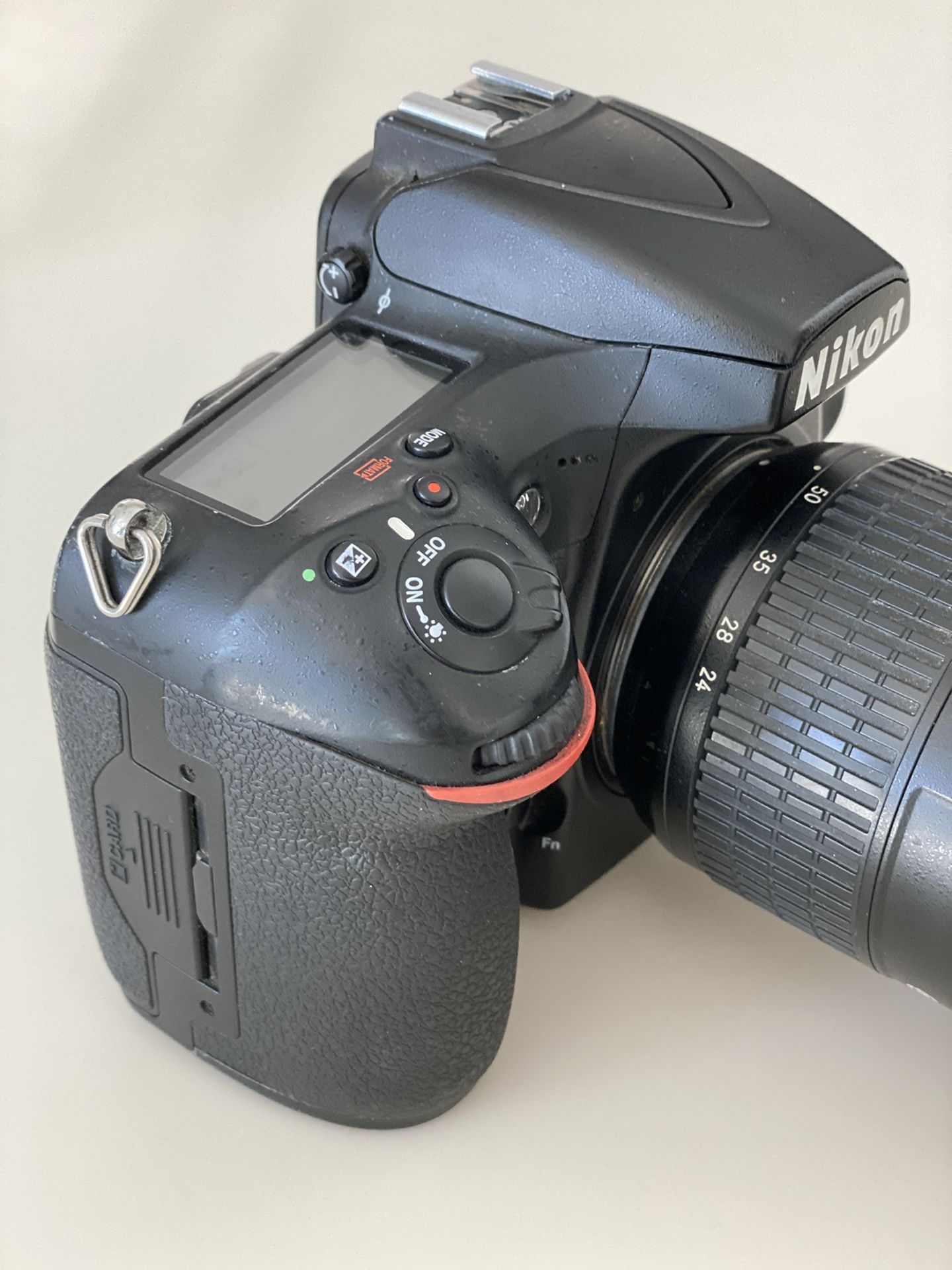 Nikon D810