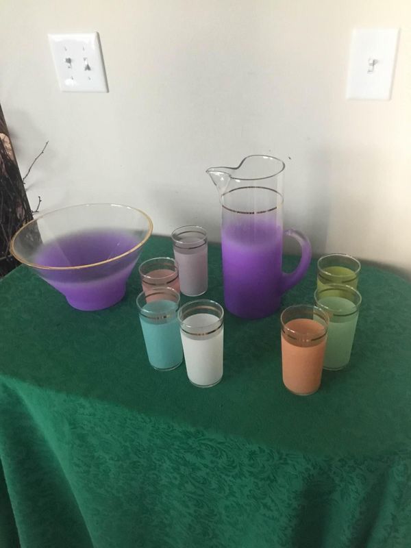 Nine Piece Blendo Frosted Pitcher & Bowl In Lavender 7 Tall Glasses In Colors 