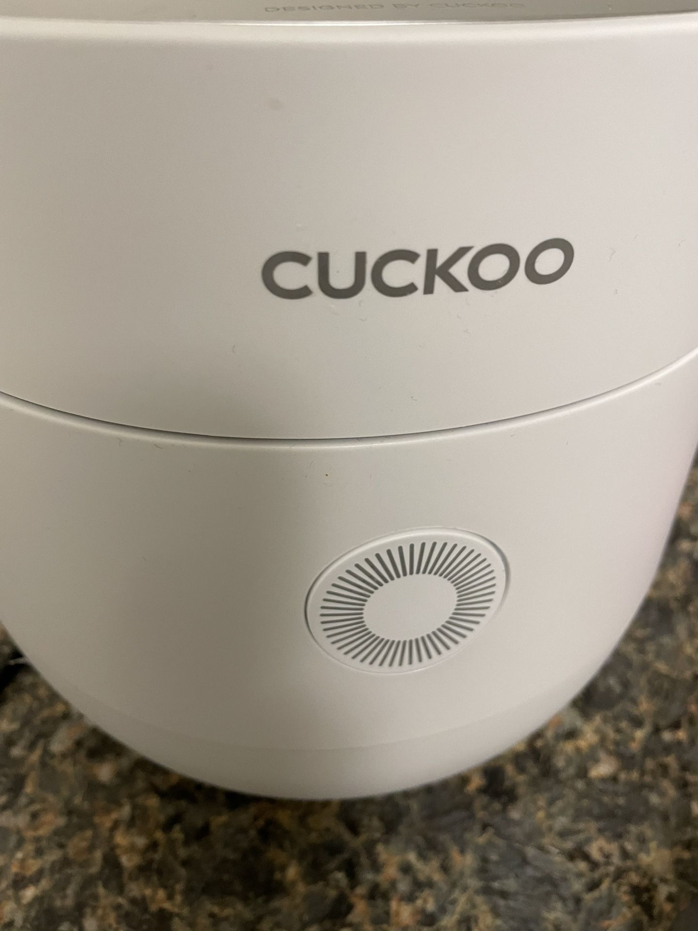 Cuckoo rice cooker (CR-0675F)