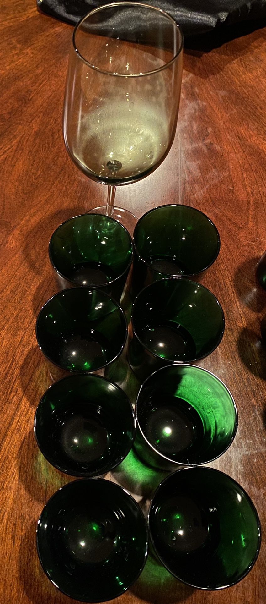 Reims France Emerald Green Tumblers Set of Eight (8)