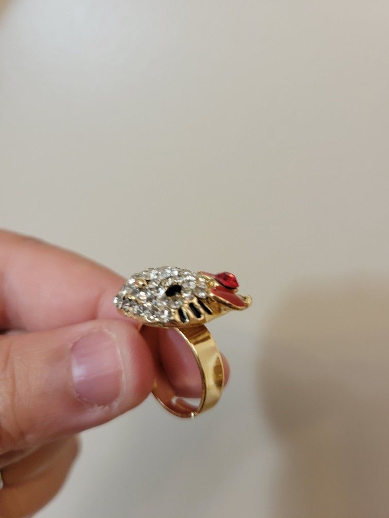 Brand new kids hello kitty ring .. one size .. $4 each