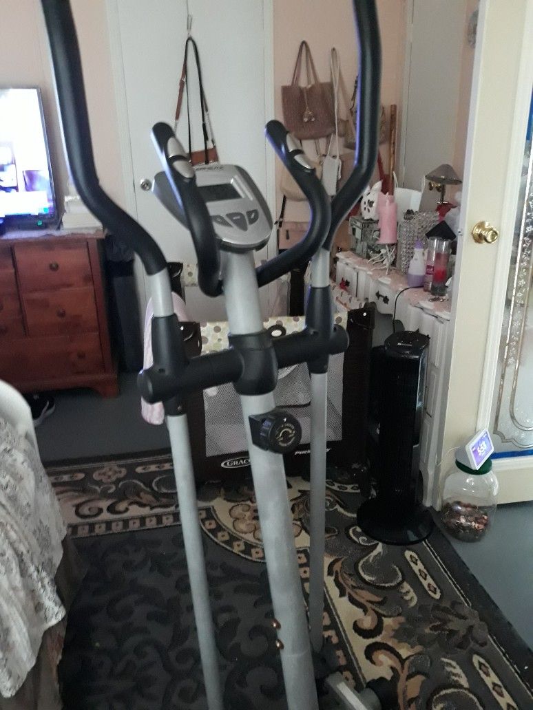 Elliptical Exercise Machine