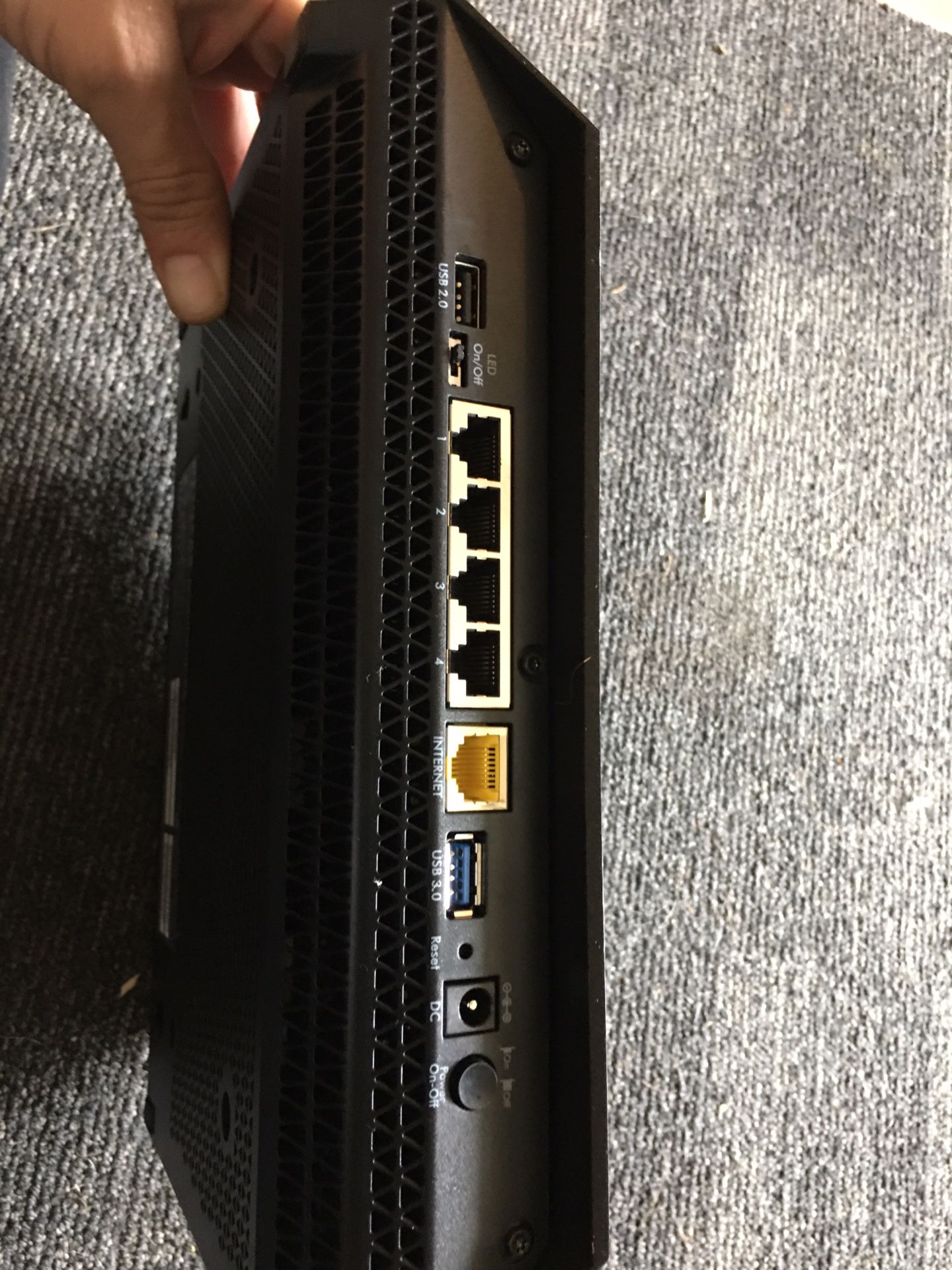 Netgear Nighthawk X6 Tri-Band Wi-Fi Router