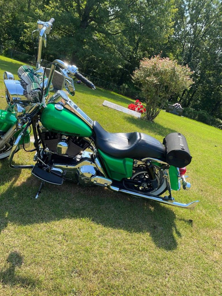 2005 2005 Harley Davidson Road King Classic