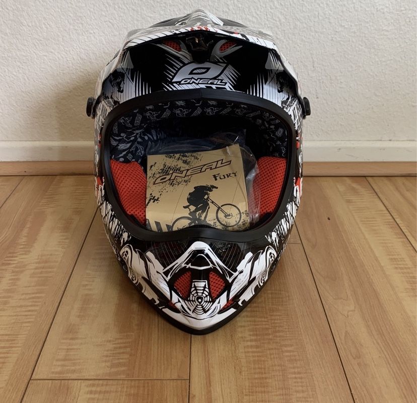 BRAND NEW: O’Neal Fury Helmet