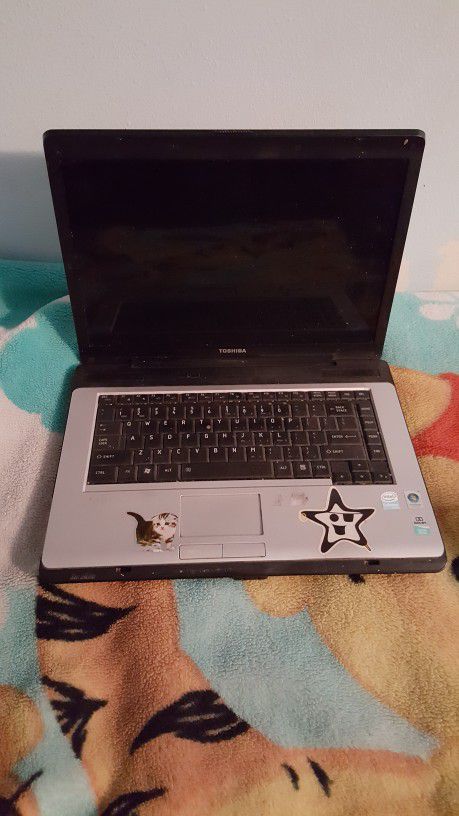 toshiba laptop for parts or rebuild