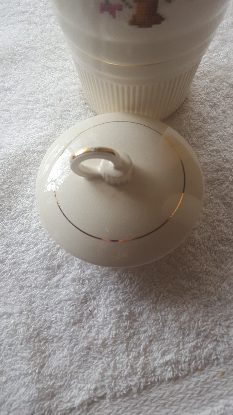 SALEM CHINA VICTORY COFFEE/TEA POT