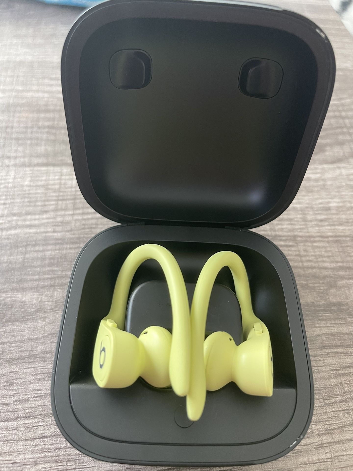 Powerbeats Pro