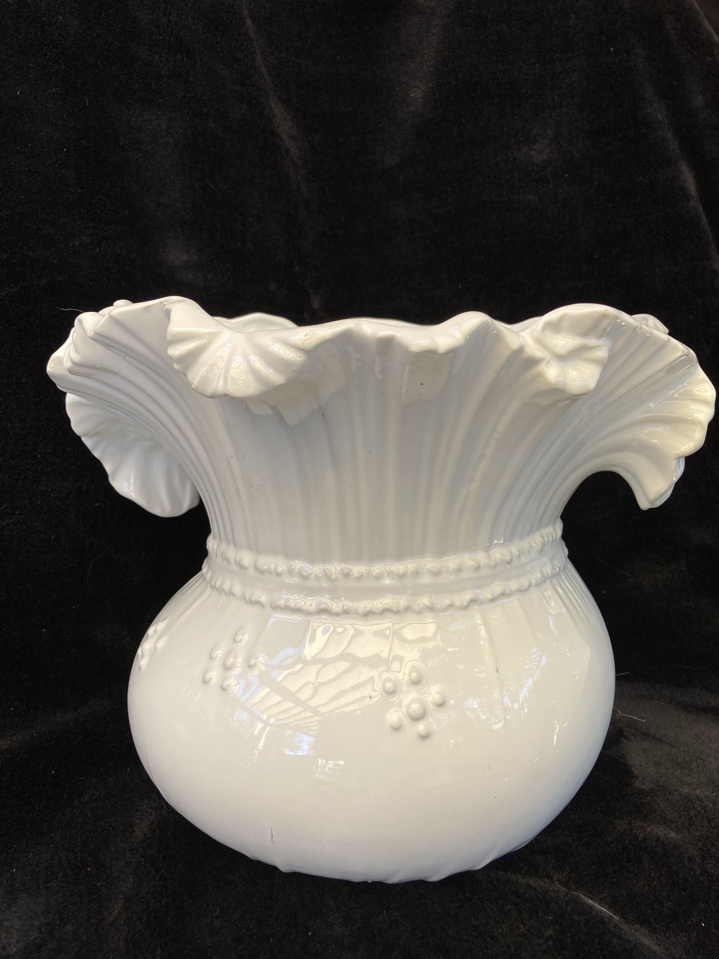 Gorgeous Italian Vase!
